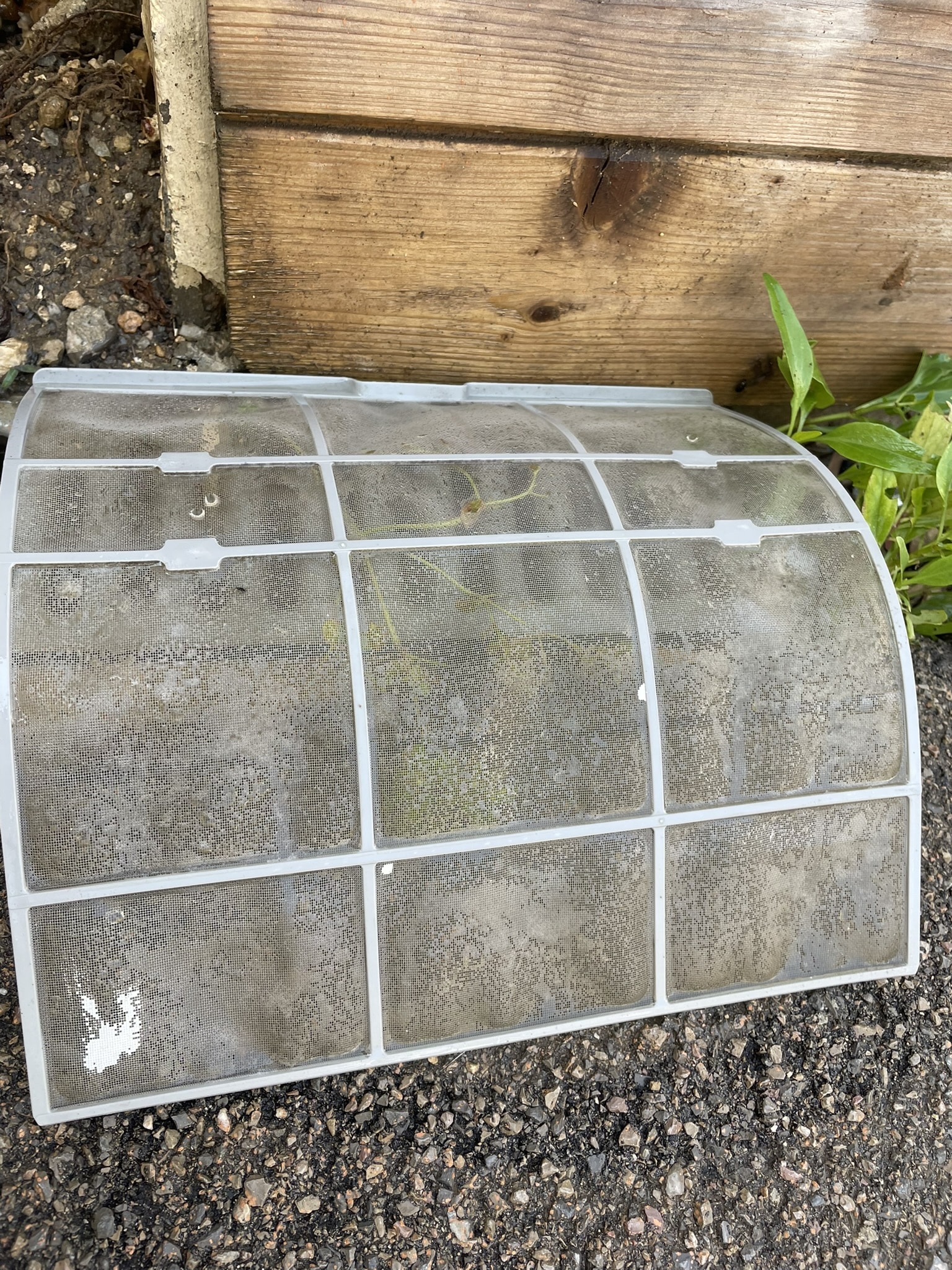 un filtre de clim bien nettoyé